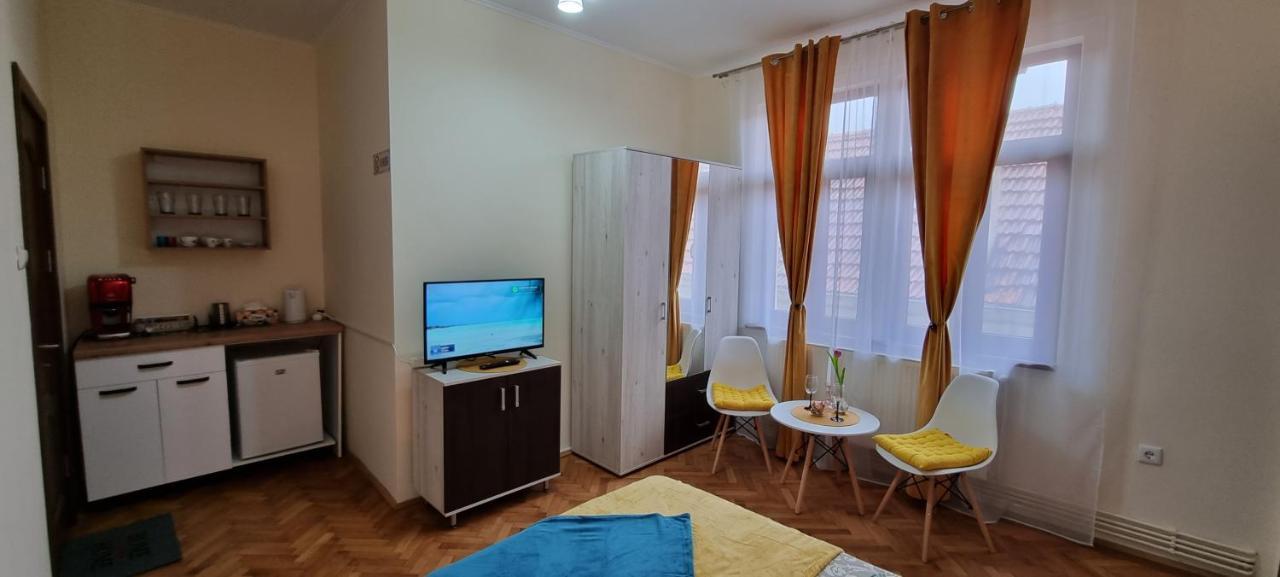 Happy Mood Apartments Braşov Exterior foto